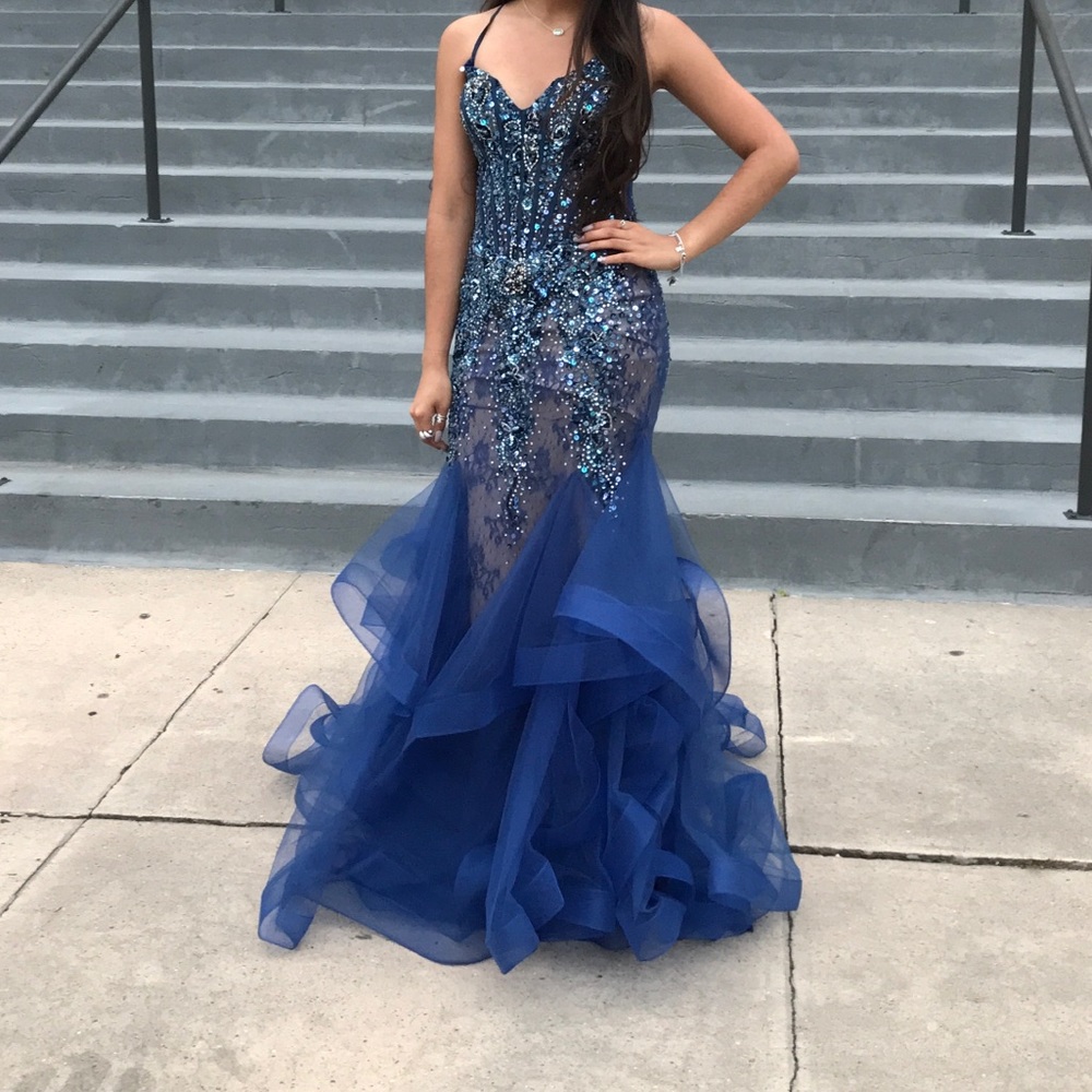 Prom dress